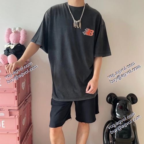 大人気再登場 2021春夏 バレンシアガ BALENCIAGA 半袖Tシャツ BALENCIAGAコピー 着回し度抜群