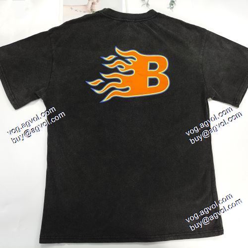 大人気再登場 2021春夏 バレンシアガ BALENCIAGA 半袖Tシャツ BALENCIAGAコピー 着回し度抜群