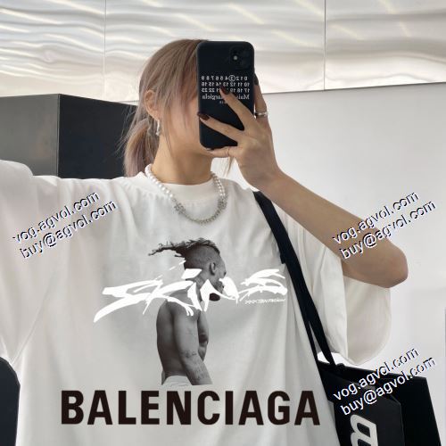 高評価の人気品 2021春夏 半袖Tシャツ バレンシアガ BALENCIAGA BALENCIAGAコピーブランド 高品質 2色可選