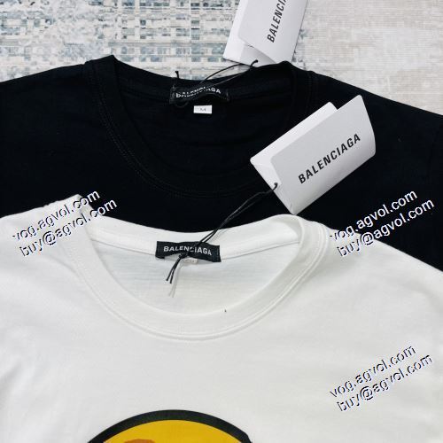 2021春夏 お洒落な存在感 半袖Tシャツ 2色可選 バレンシアガ BALENCIAGA BALENCIAGAスーパーコピー 今一番HOTな新品