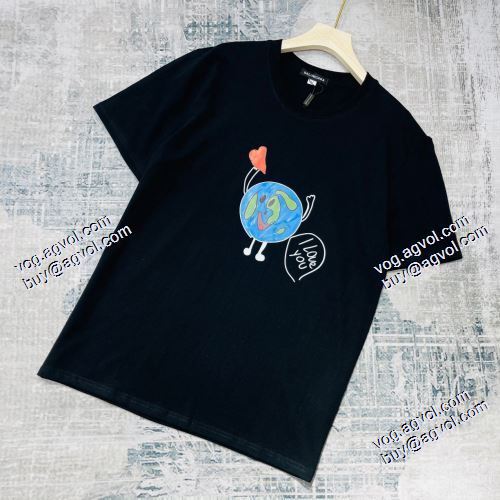 2021春夏 バレンシアガ BALENCIAGA 肌触りの気持ちい?  BALENCIAGAブランドスーパーコピー 実用性に溢れるアイテム 半袖Tシャツ 2色可選