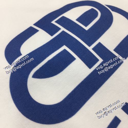 2021春夏 大絶賛！ バレンシアガ BALENCIAGA バレンシアガスーパーコピー 半袖Tシャツ シックスタイルに活躍