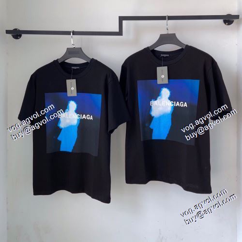 大人キレイに仕立てる 2021春夏 バレンシアガ BALENCIAGA バレンシアガスーパーコピー 激安 半袖Tシャツ 抜群な楽チン感ある大定番