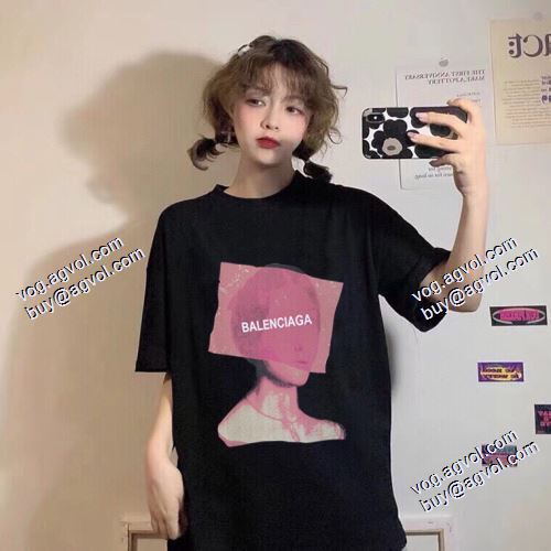 上質 2021春夏 バレンシアガ BALENCIAGA もっとも高い人気を誇る 半袖Tシャツ バレンシアガスーパーコピー