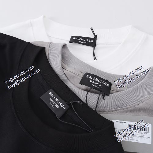 個性的なデザイン 2021春夏 半袖Tシャツ 3色可選 バレンシアガ BALENCIAGAスーパーコピー 機能性も備えたアイテム