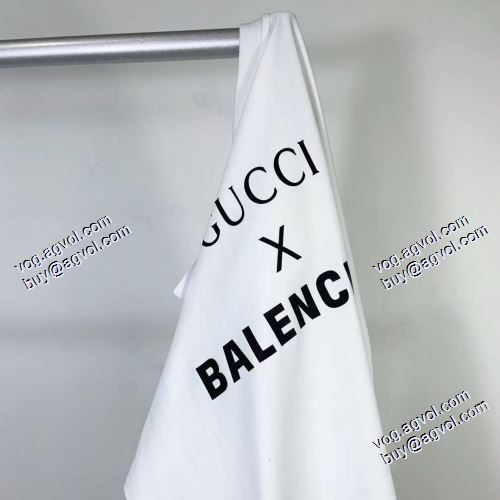 雑誌掲載アイテム 2021春夏 半袖Tシャツ バレンシアガ BALENCIAGAコピー 洗練を十分に演出する 2色可選