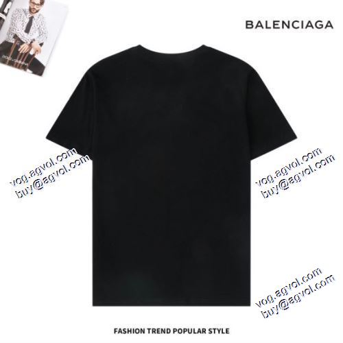 2021春夏 絶対オススメ  バレンシアガ BALENCIAGAコピー ブランド 落ち着いた質感 半袖Tシャツ 2色可選