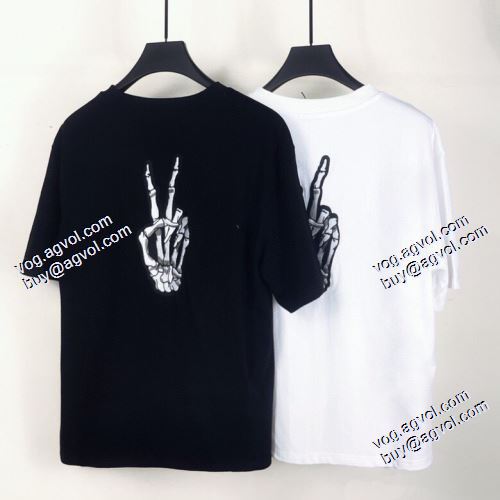 素敵 バレンシアガ BALENCIAGAブランド 偽物 通販 2021春夏 半袖Tシャツ 2色可選 定番のアイテム