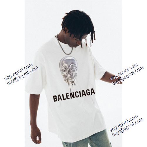 2色可選 ファション性の高い バレンシアガスーパーコピー 絶大な人気を誇る 2021春夏 バレンシアガ BALENCIAGA 半袖Tシャツ