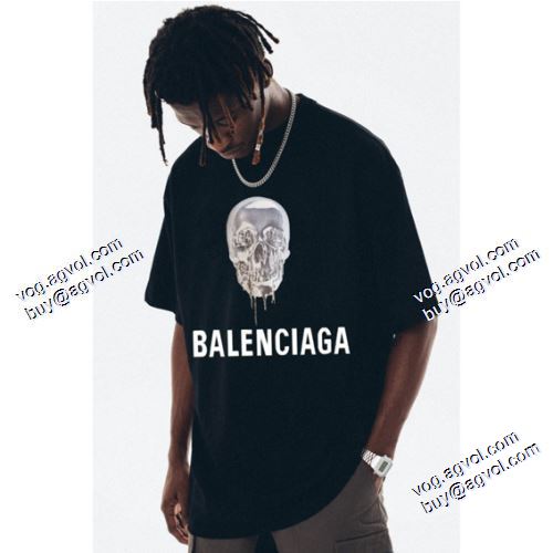2色可選 ファション性の高い バレンシアガスーパーコピー 絶大な人気を誇る 2021春夏 バレンシアガ BALENCIAGA 半袖Tシャツ