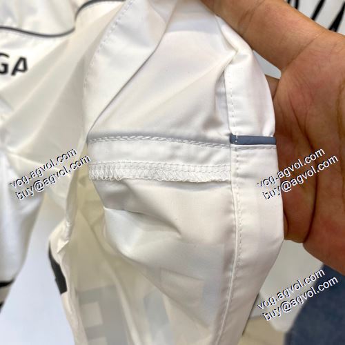 高級感を備えている バレンシアガ BALENCIAGA  2021春夏 2色可選 ショートパンツ バレンシアガブランドスーパーコピー