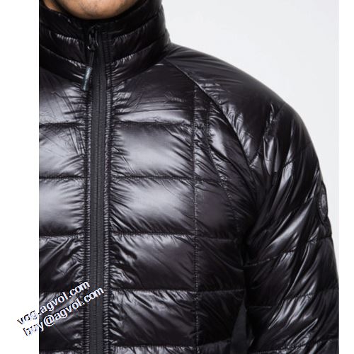 軽量ダウンジャケット 防湿性に優れ カナダグーススーパーコピー 激安 2021秋冬 カナダグース Canada Goose 希少価値大！