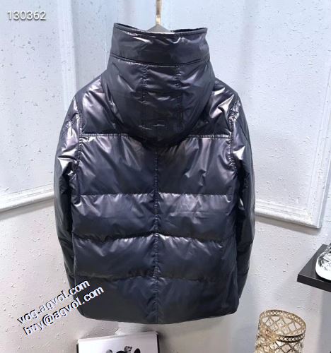 2021秋冬 カナダグース Canada Goose 最安値に挑戦 カナダグースブランド コピー 3色可選 メンズ ダウンジャケット 冬物大人気SALE フードづき 軽くて暖かい 目が覚めるような鮮やかな色 フィルパワーの高い
