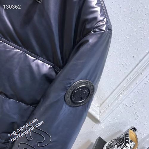 2021秋冬 カナダグース Canada Goose 最安値に挑戦 カナダグースブランド コピー 3色可選 メンズ ダウンジャケット 冬物大人気SALE フードづき 軽くて暖かい 目が覚めるような鮮やかな色 フィルパワーの高い