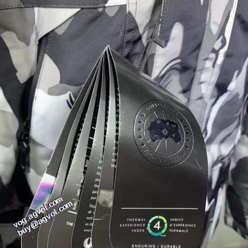 カナダグースコピー 2021秋冬 海外セレブ愛用 カナダグース Canada Goose 汚れしにくい  3色可選 ダウンジャケット メンズ 高レベルの保温性 ポケットづき 厳しい寒さに耐える フィルパワーの高い  細部にこだわったデザイン