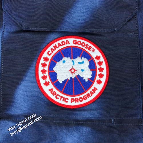 ダウンジャケット ベスト 2021秋冬 ロングコート 防風性に優れ カナダグース Canada Goose 機能性も備えたアイテム フード取り外し不可 ダウンプレミアムダウンジャケット 取り外し可能なファーカラー