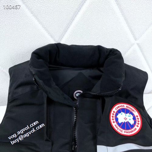 売れ筋のいい  軽量ダウンジャケット 軽くて暖かい ポケットづき 2021秋冬 カナダグース Canada Goose 3色可選 カナダグースコピー ブランド 