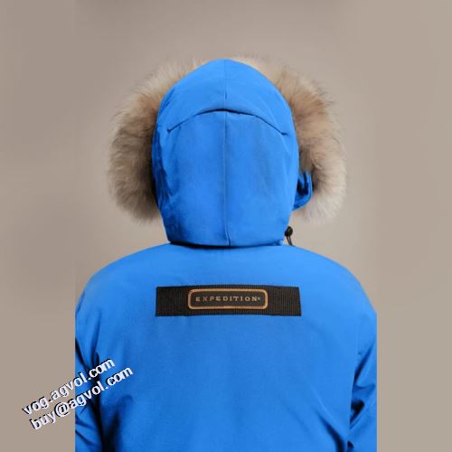 軽量ダウンジャケット 2021秋冬 カナダグーススーパーコピー 活用できるアイテム カナダグース Canada Goose フィルパワーの高い フードづき 着心地 の良い