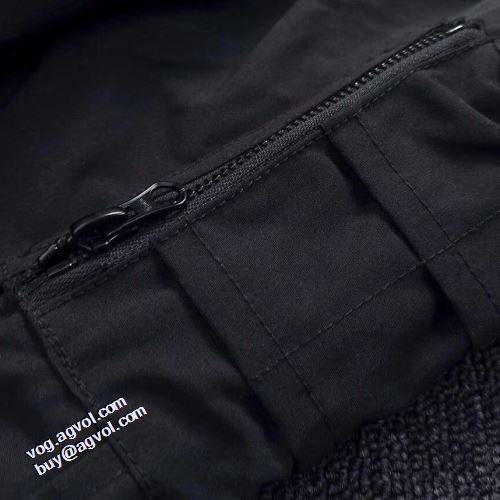 利便性に優れ ポケット付 堪能できるコート カナダグース Canada Goose 2021秋冬 カナダグーススーパーコピー 代引 ジャケット