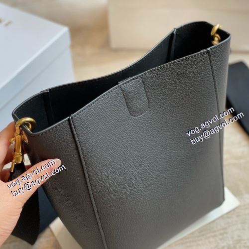 争奪戦必至 2021秋冬 セリーヌ CELINE セリーヌコピー ブランド 手持ち&ショルダー掛け 3色可選  A4 iPad 収納できる