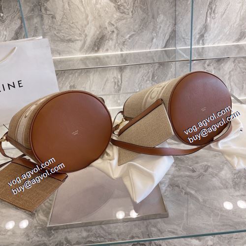 セリーヌスーパーコピー シックスタイルに活躍 2021秋冬 セリーヌ CELINE ショルダーバッグ 2色可選 収納力のよい