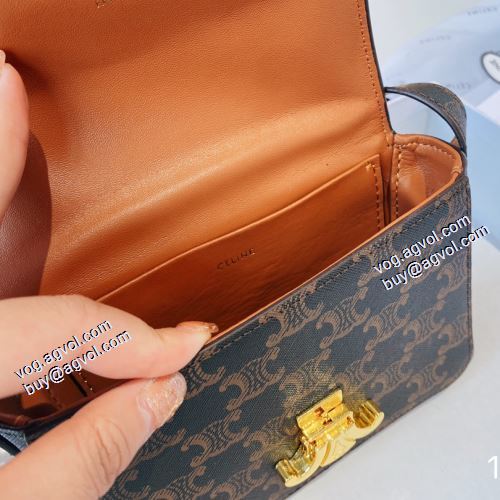 セリーヌブランドコピー 2021秋冬 セリーヌ CELINE  バランスのいい大きさ 斜め掛けバッグ ショートパンツ 確定となる上品