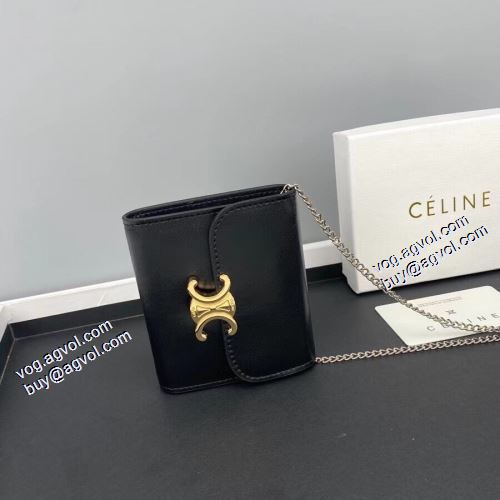 コーデ 知的なムードを演出 2021秋冬 セリーヌコピーブランド 斜め掛けバッグ セリーヌ CELINE ショルダー 調節可能