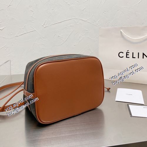 落ち着いた質感 2021秋冬 セリーヌブランドスーパーコピー セリーヌ CELINE 収納力最高 ショルダーバッグ