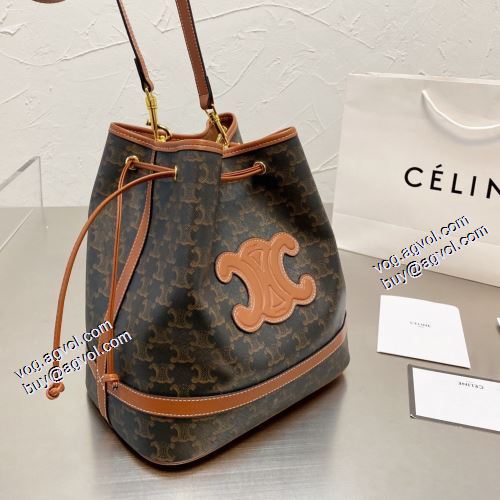落ち着いた質感 2021秋冬 セリーヌブランドスーパーコピー セリーヌ CELINE 収納力最高 ショルダーバッグ