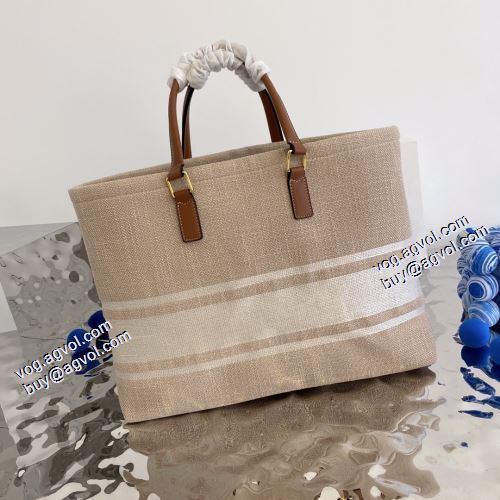 セリーヌブランドコピー 2021秋冬 トートバッグ  セリーヌ CELINE 定番のアイテム 活躍のバッグ
