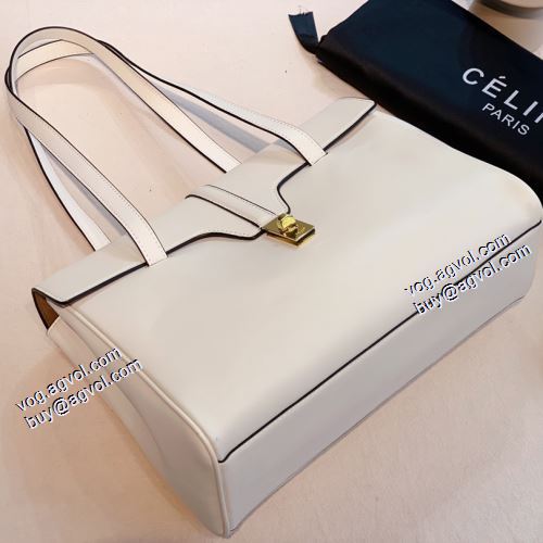 セリーヌコピーブランド 2021秋冬 秋の定番 セリーヌ CELINE 3色可選 ショルダーバッグ バランスのいい大きさ