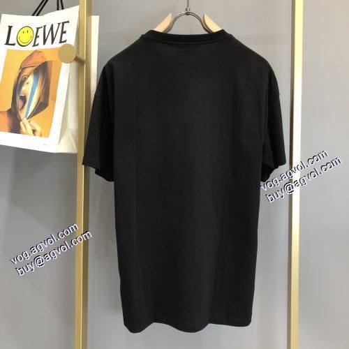 セリーヌブランドスーパーコピー 個性的なデザ 2021秋冬 セリーヌ CELINE 2色可選 半袖Tシャツ シンプル