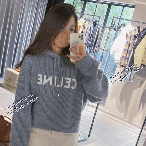 デザイン性の高い 2021秋冬 セリーヌ CELINE セリーヌブランド コピー セーター 派手