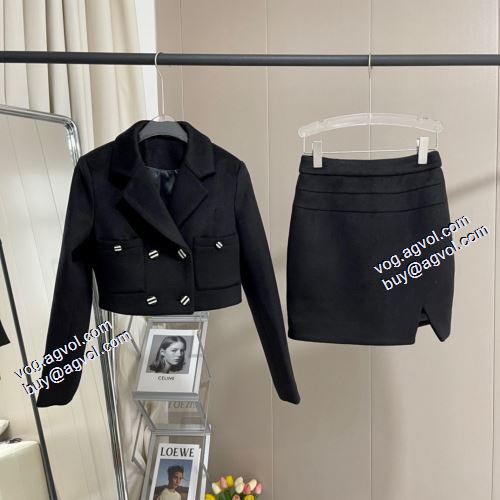 セリーヌスーパーコピー 激安 2021秋冬 セリーヌ CELINE コスパ最高のプライス セットアップ上下 派手