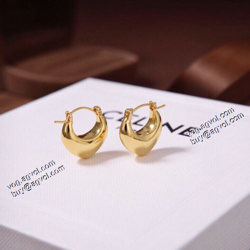 イヤリング フック ピアス 2021 セリーヌ CELINE 上品な輝きを放つ形 セリーヌブランド コピー ハートピアス
