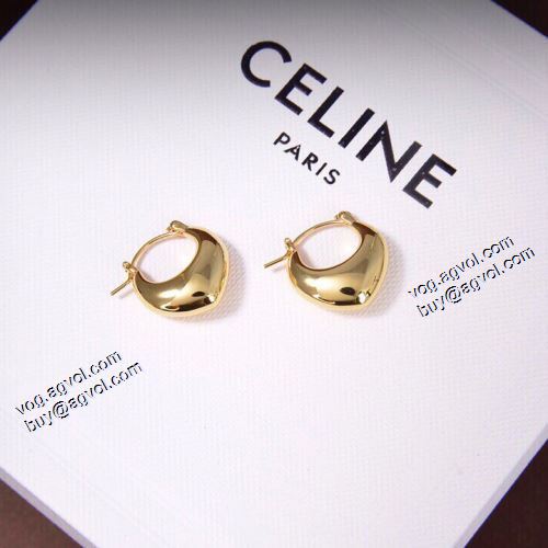 イヤリング フック ピアス 2021 セリーヌ CELINE 上品な輝きを放つ形 セリーヌブランド コピー ハートピアス
