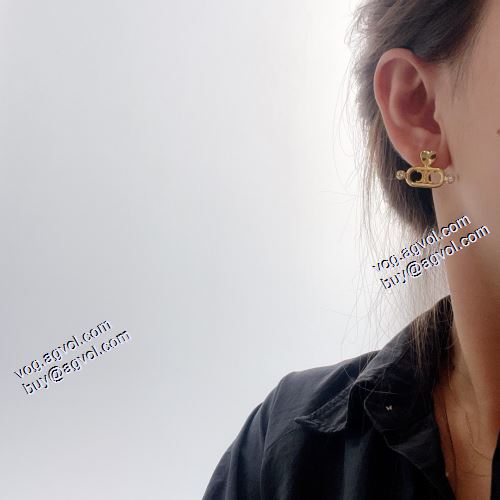 耐久性のある ピアス キャッチ付き セリーヌスーパーコピー 2021 セリーヌ CELINE