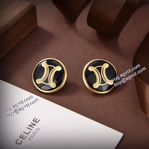 スタッドピアス オリジナルデザイン セリーヌコピー ブランド スタイリッシュな印象 2021 セリーヌ CELINE