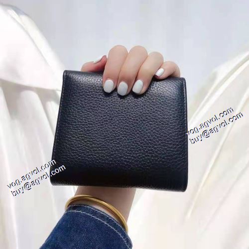 2021 セリーヌ CELINE ミニ財布 スマートウォレット セリーヌブランド 偽物 通販 コスパ最高のプライス