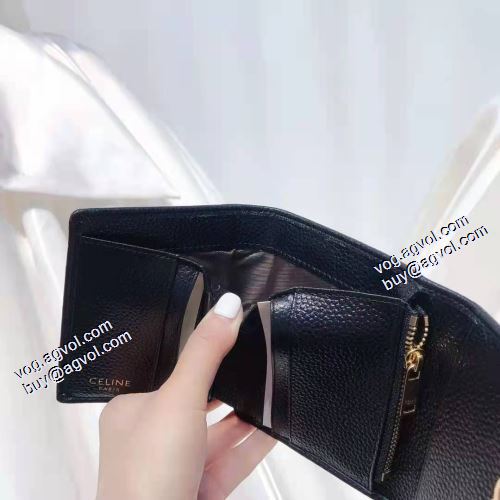 2021 セリーヌ CELINE ミニ財布 スマートウォレット セリーヌブランド 偽物 通販 コスパ最高のプライス