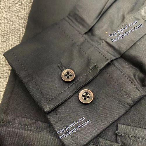 人気ブランド  2021秋冬 自然な肌触り ボタンダウン クロムハーツ CHROME HEARTS 長袖シャツ 2色可選 クロムハーツブランド コピー