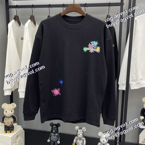数に限りがある 3色可選 2021秋冬 クロムハーツ CHROME HEARTS 長袖Tシャツ 流行に関係なく長年愛用できる ラウンドネック
