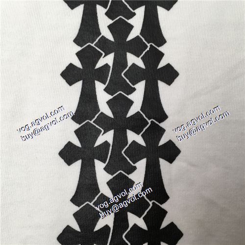 CHROME HEARTS偽物ブランド クロムハーツ CHROME HEARTS 2色可選 半袖Tシャツ 2021春夏 派手 ：比较华丽的