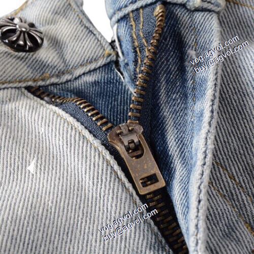 クロムハーツブランド 偽物 通販 クロムハーツ CHROME HEARTS 高級感漂わせる 2021秋冬 コーデに合わせやすい ジーパン パンツ