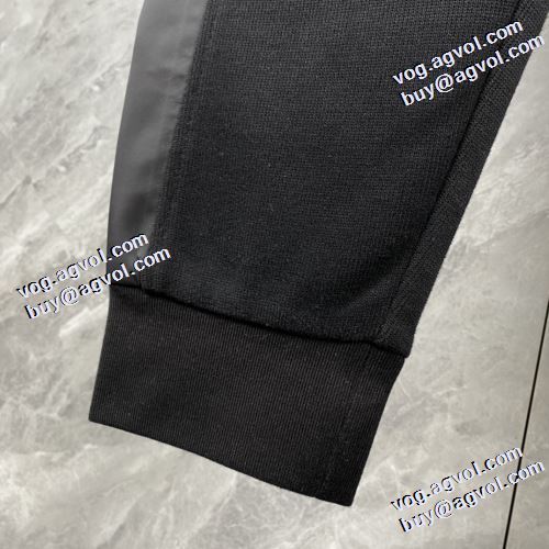 クロムハーツブランドスーパーコピー 2021秋冬 クロムハーツ CHROME HEARTS どんなシーンにもピッタリ スエットパンツ 個性的なデザイン