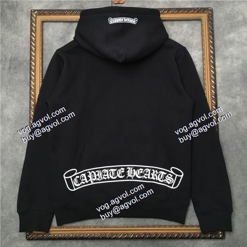 派手 ：比较华丽的 フード付きコート クロムハーツ CHROME HEARTS 2021春夏 クリスチャンルブタン偽物ブランド 