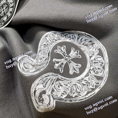 2021秋冬 クロムハーツ CHROME HEARTS 人気が爆発  クロムハーツスーパーコピー プルオーバーパーカー おしゃれな装い 秋のお出かけに最適