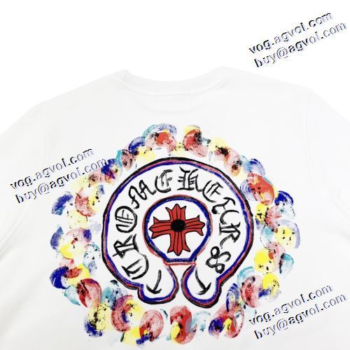 2021秋冬 クロムハーツスーパーコピー クロムハーツ CHROME HEARTS コーデ 知的なムードを演出 プルオーバーパーカー 2色可選 オリジナルプリント 幅広いジャンル