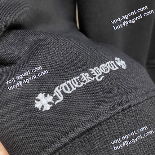 クロムハーツコピー 2021秋冬 ジップパーカー 秋の定番 活用できるアイテム クロムハーツ CHROME HEARTS プルオーバーパーカー