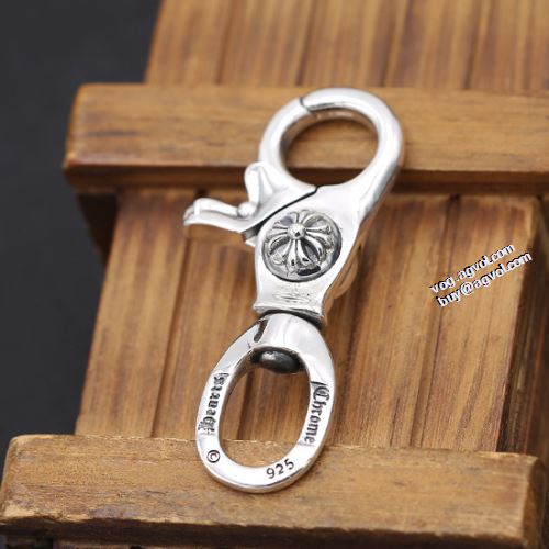 クロムハーツコピーブランド 秋のお出かけに最適 2021 クロムハーツ CHROME HEARTS キーホルダー 繊細な細工